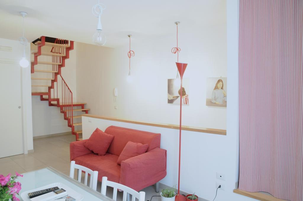 Ypsilhome กัสเตลบูโอโน ภายนอก รูปภาพ