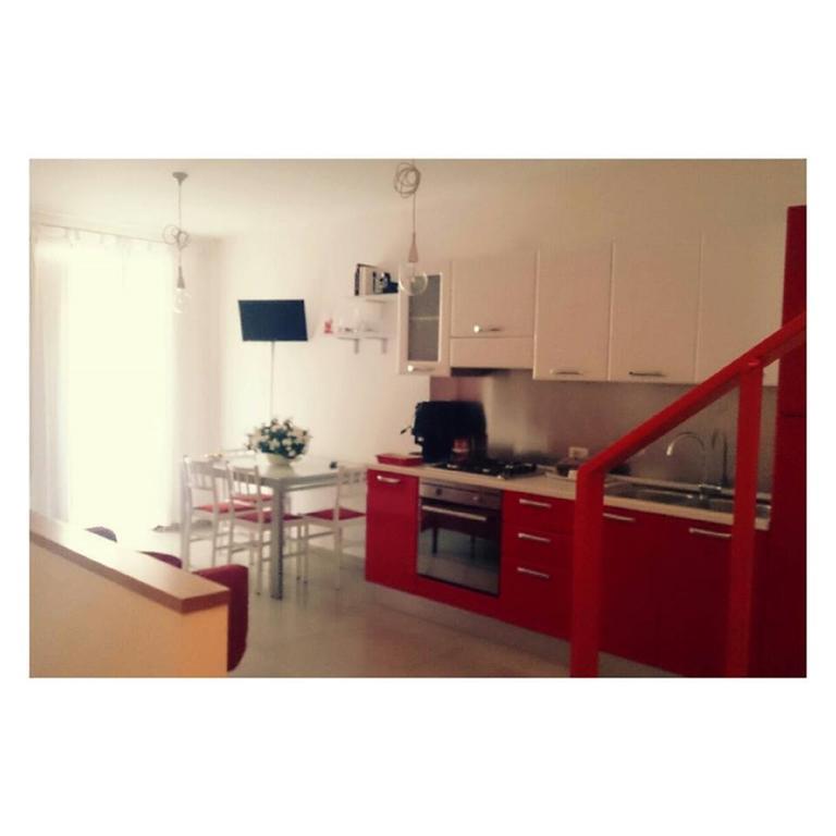 Ypsilhome กัสเตลบูโอโน ภายนอก รูปภาพ